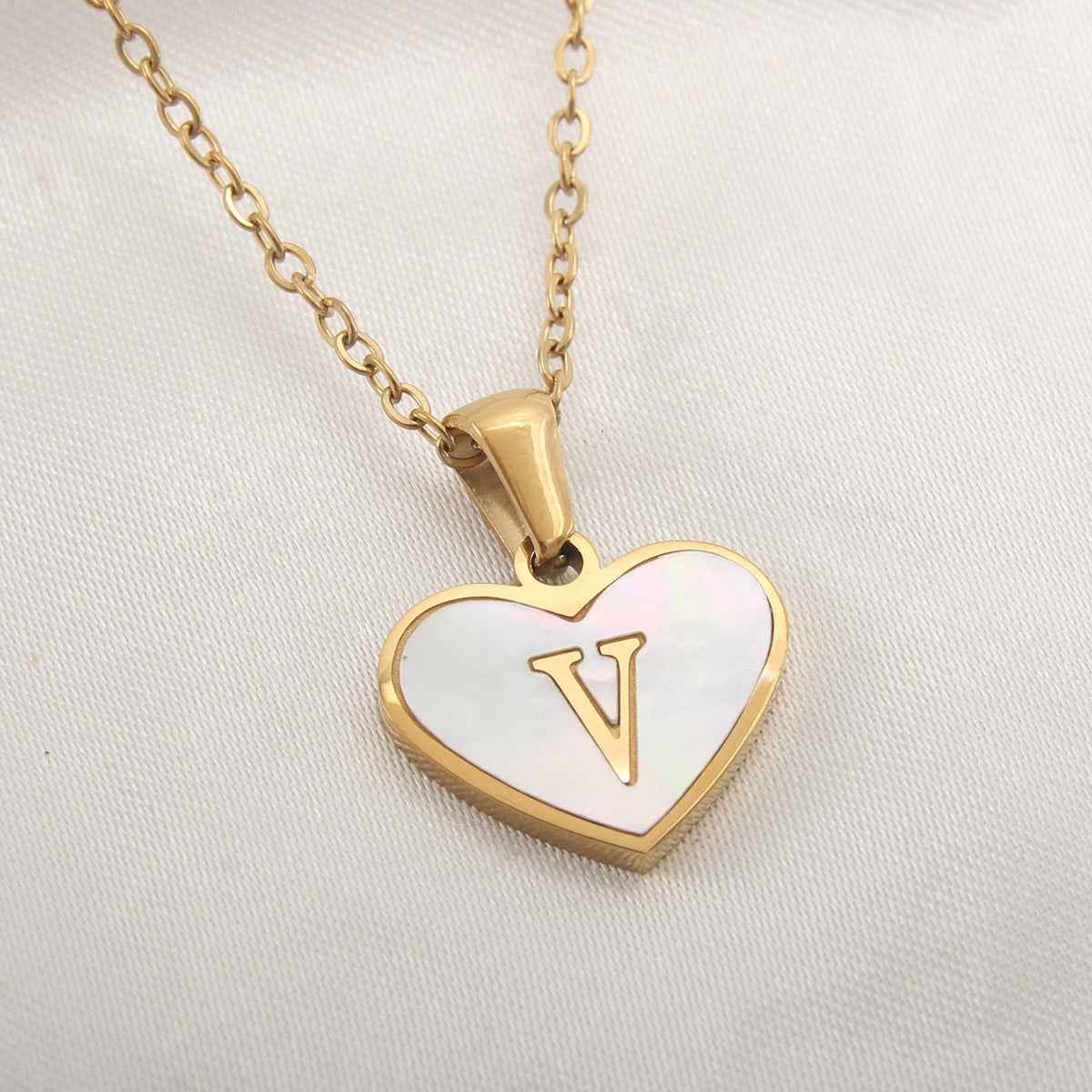 Collier Lettre Initiale Cœur Coquillage Blanc - Bijou Personnalisé