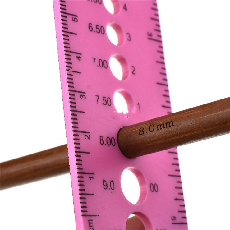 Outils de tricot en laine Règles, aiguilles et accessoires