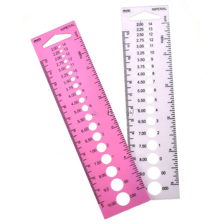 Outils de tricot en laine Règles, aiguilles et accessoires