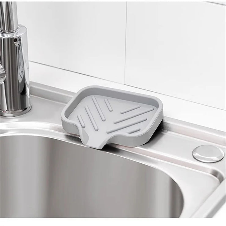 Sink Silicone Tray With Drain Soap Sponge Storage Holder Countertop Sink Scrubber Brush Soap Storage Rack Kitchen Organizer.Plateau en silicone évier avec porte-soupe de drainage porte-sorfière porte-éponge porte-éclaboussures en éclaboussures Brosse-soup