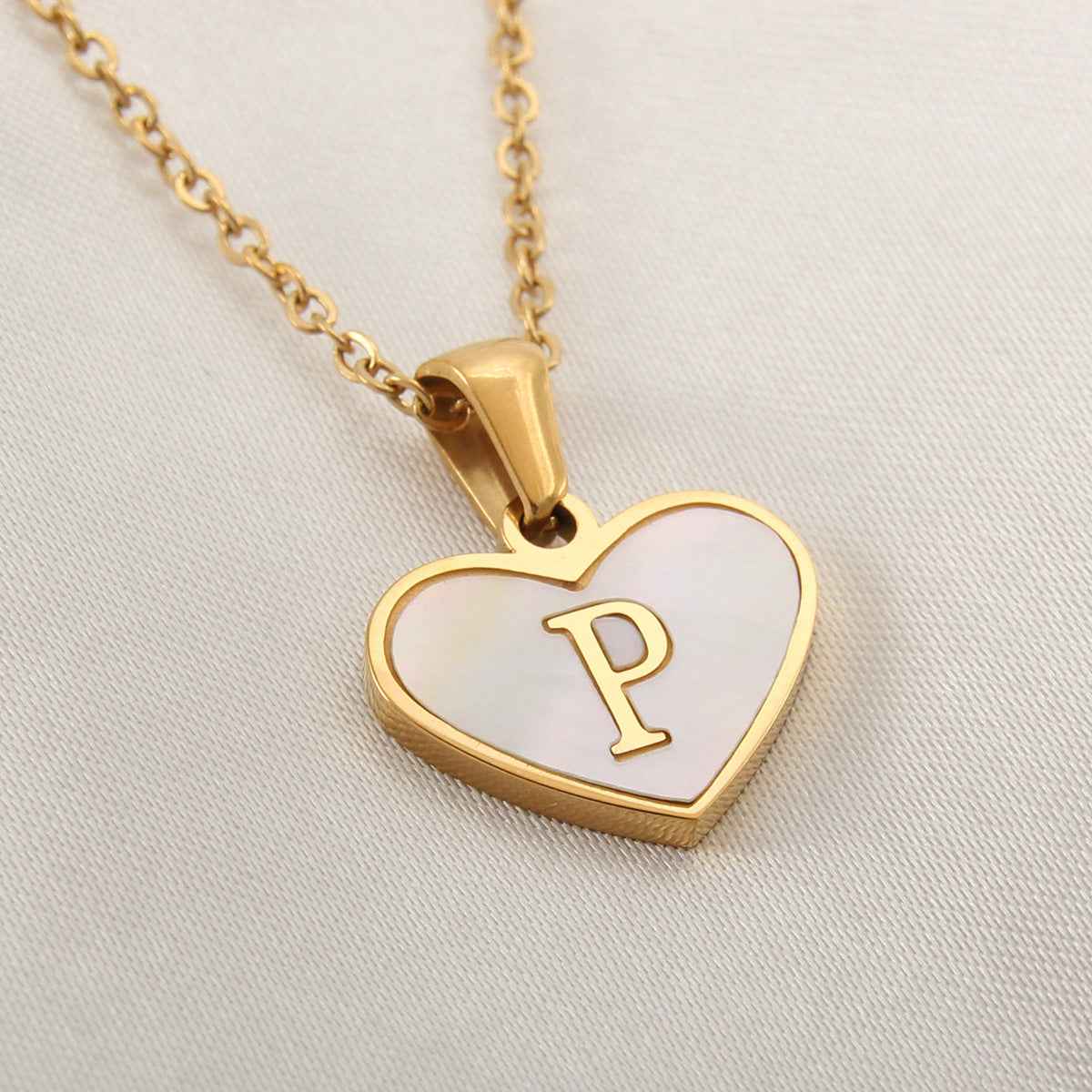 Collier Lettre Initiale Cœur Coquillage Blanc - Bijou Personnalisé